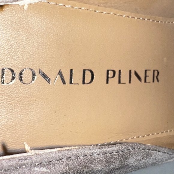 Like New DONALD J. PLINER Caresse Gray Taupe Suede Pump Buckle Loafers S… - Picture 9 of 10